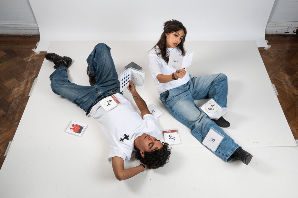 BUNDLE "##footwork_tapes" [Polera + CD]